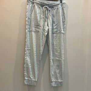 Bella Dahl pants size Mediumm